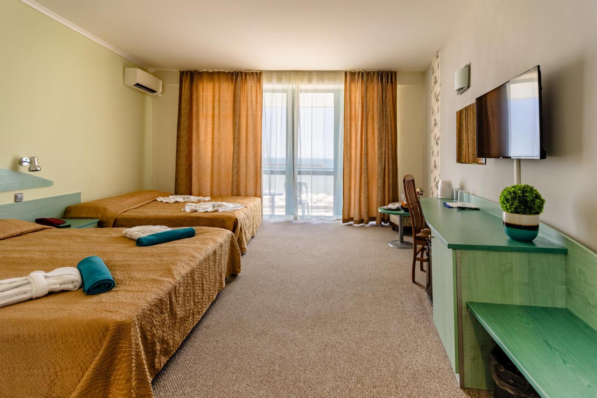 Berlin Golden Beach Hotel Altın Kumlar Dış mekan fotoğraf