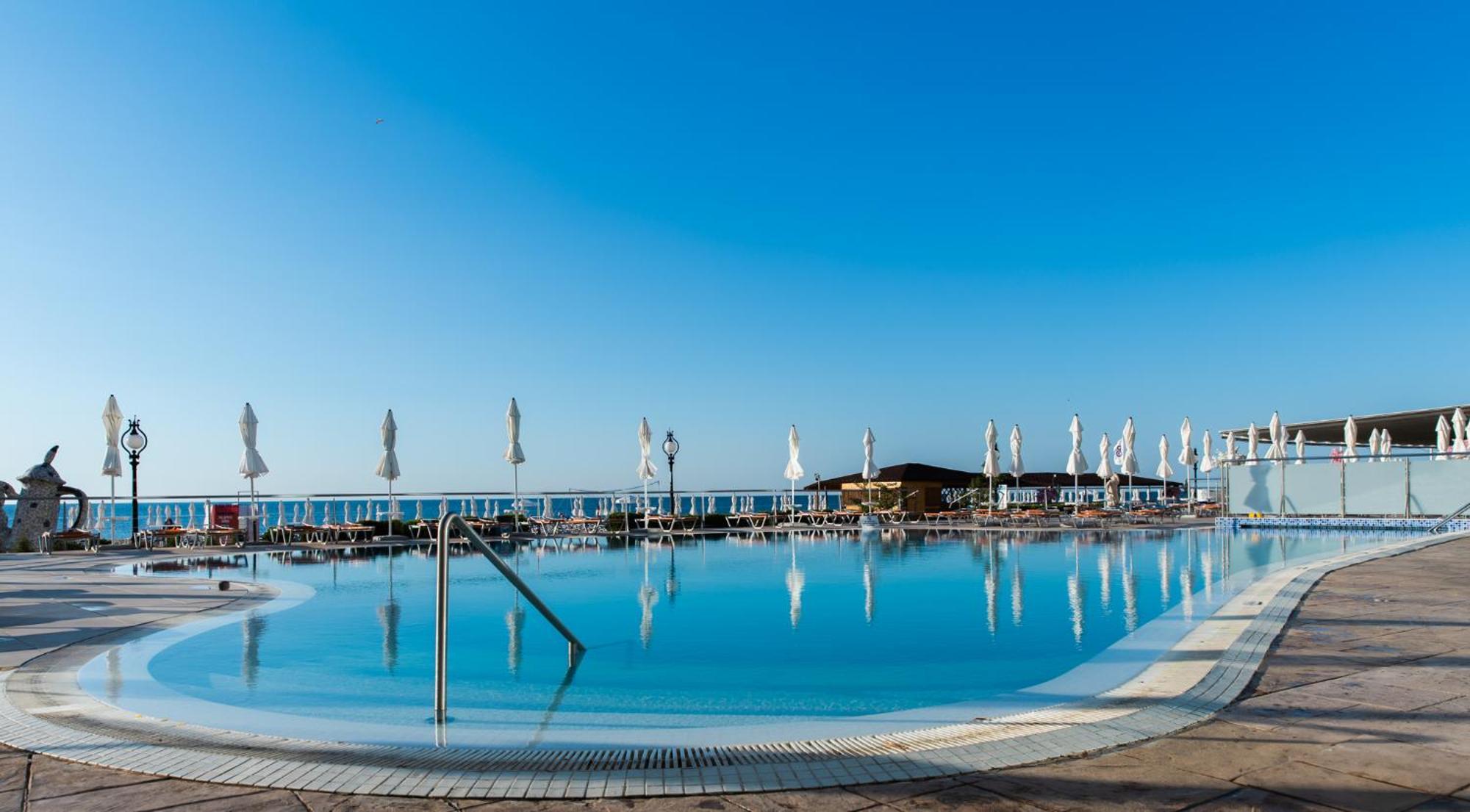 Berlin Golden Beach Hotel Altın Kumlar Dış mekan fotoğraf