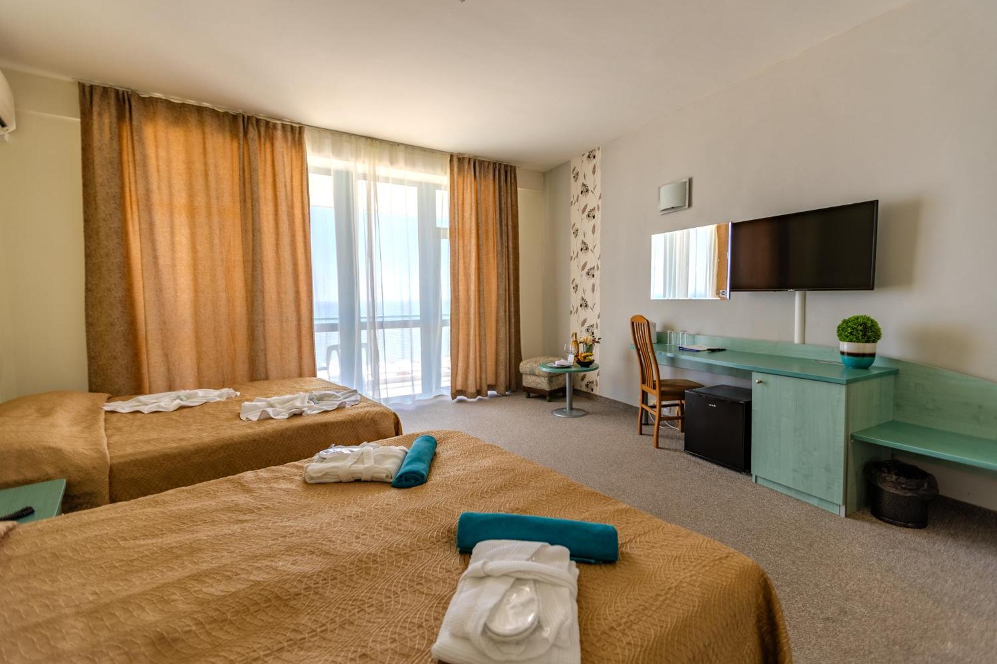 Berlin Golden Beach Hotel Altın Kumlar Dış mekan fotoğraf
