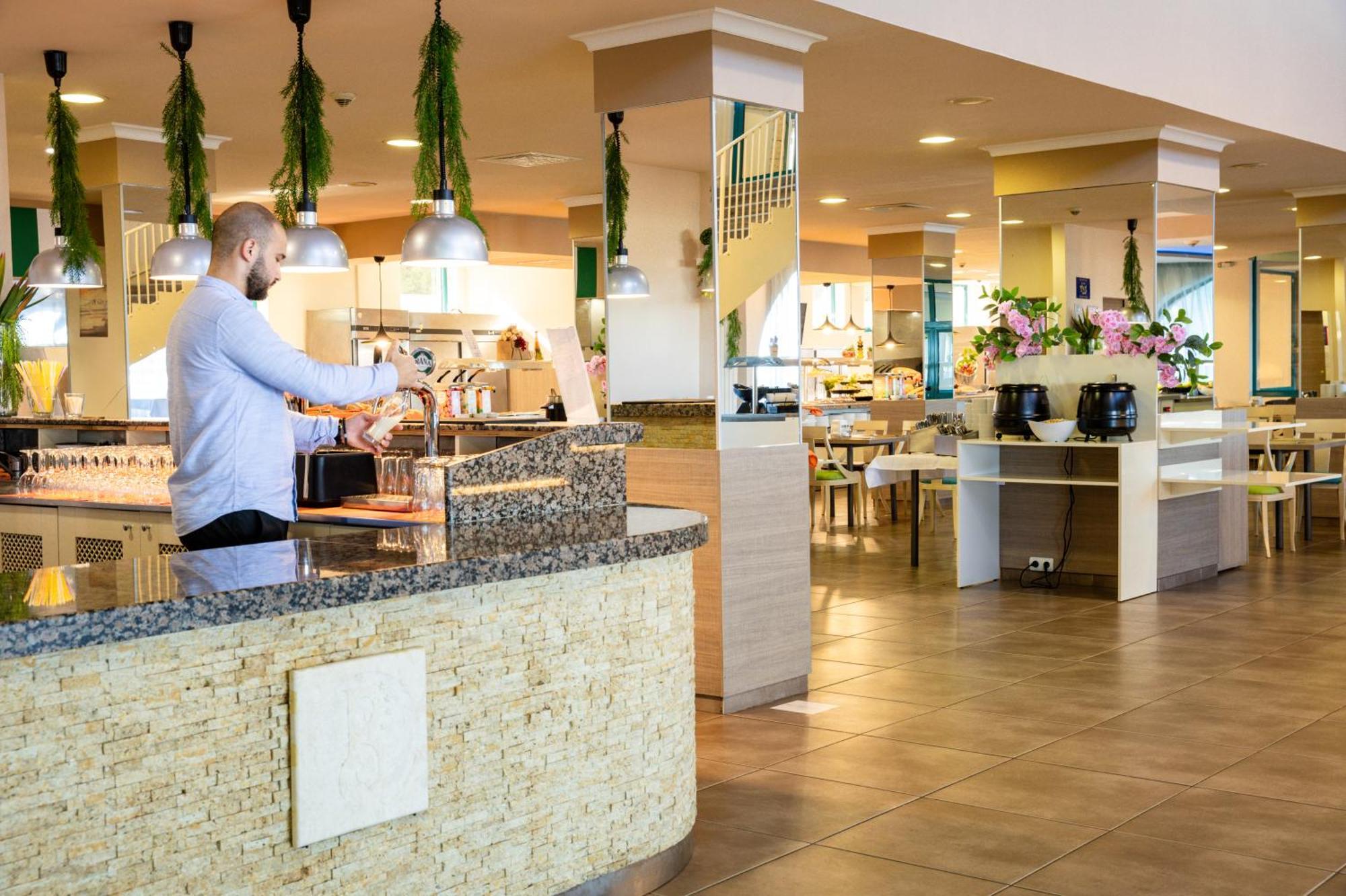 Berlin Golden Beach Hotel Altın Kumlar Dış mekan fotoğraf